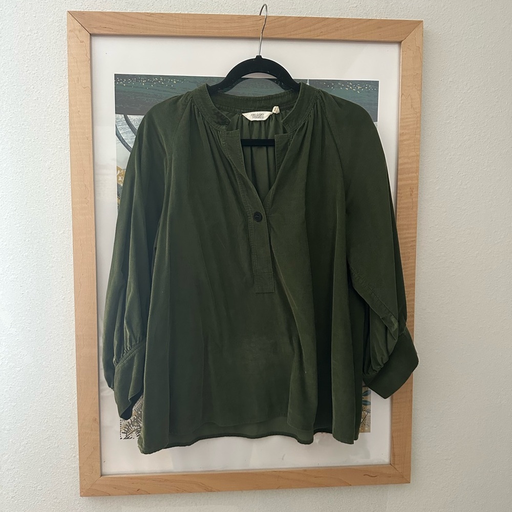 Toast 100% cotton corduroy top.